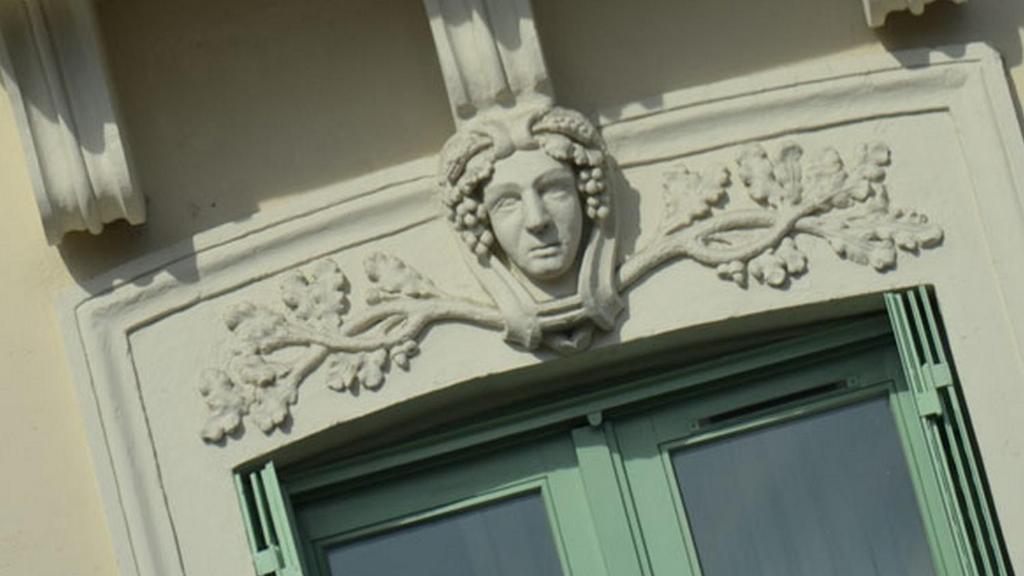 Villa 13 Limoges Bilik gambar
