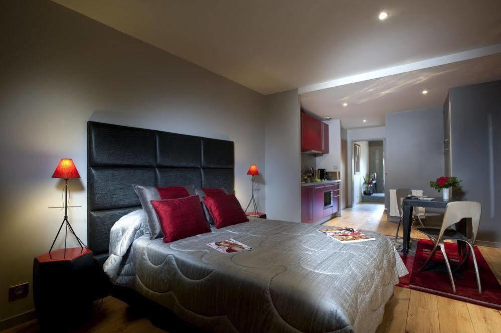 Villa 13 Limoges Luaran gambar